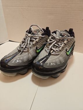Womens Nike Air VaporMax 360 Athletic Shoes 5.5